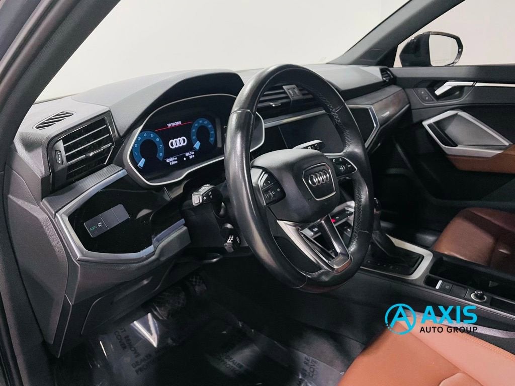 2022 Audi Q3 Premium 40 TFSI quattro Tiptronic