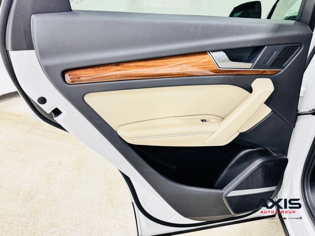 2021 Audi Q5 Premium Plus 45 TFSI quattro S tronic