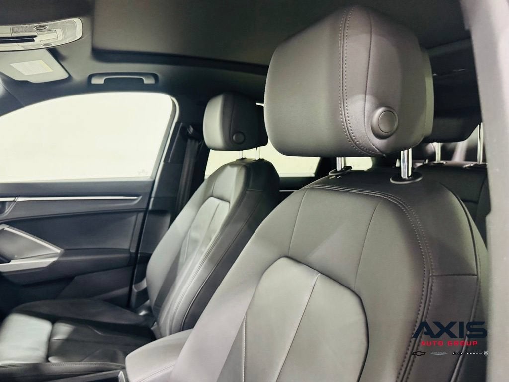 2020 Audi Q3 S line Premium