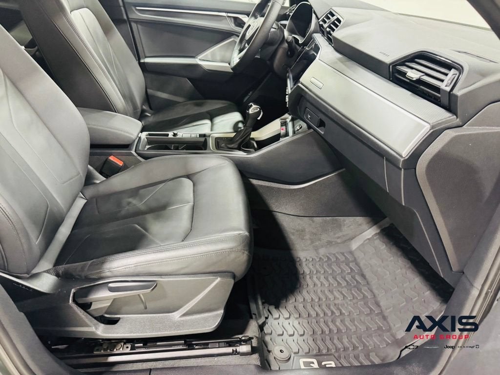 2020 Audi Q3 S line Premium