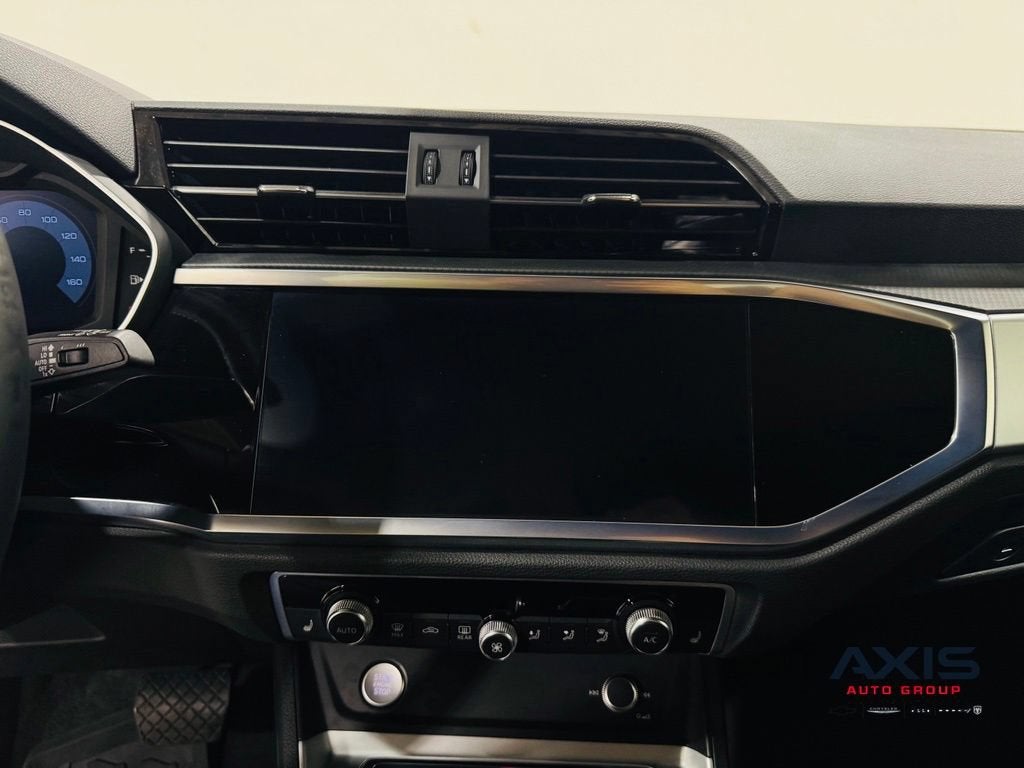 2020 Audi Q3 S line Premium