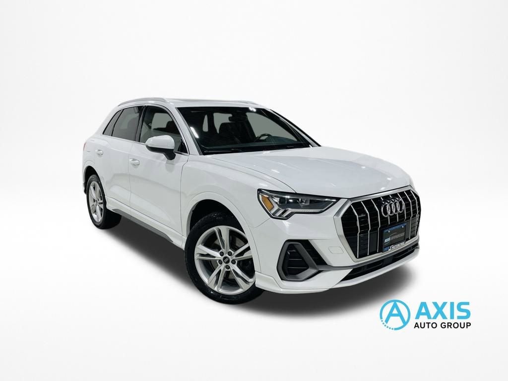 2021 Audi Q3 S line Premium Plus