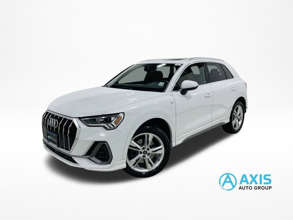 2021 Audi Q3 S line Premium Plus