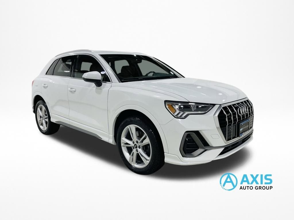 2021 Audi Q3 S line Premium Plus