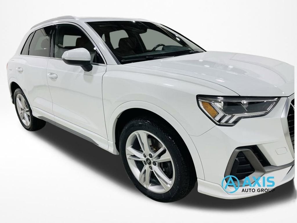 2021 Audi Q3 S line Premium Plus