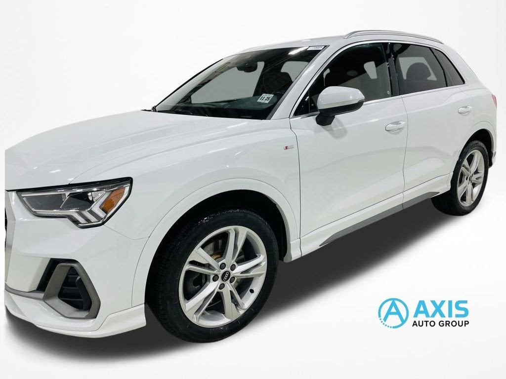 2021 Audi Q3 S line Premium Plus