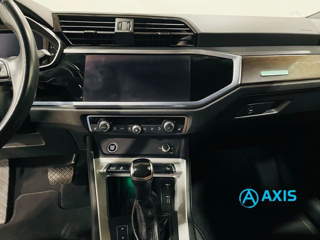 2021 Audi Q3 S line Premium Plus