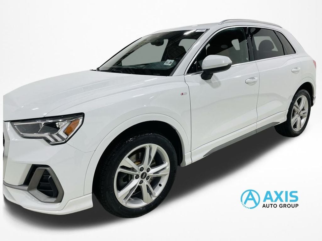 2021 Audi Q3 S line Premium Plus