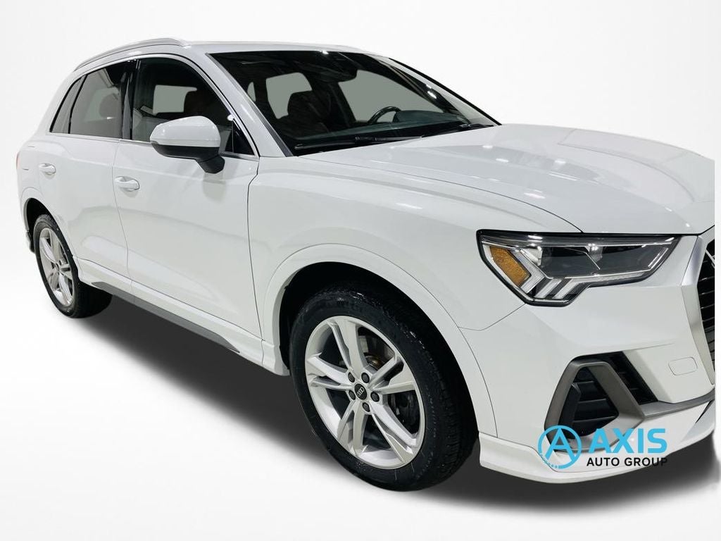 2021 Audi Q3 S line Premium Plus