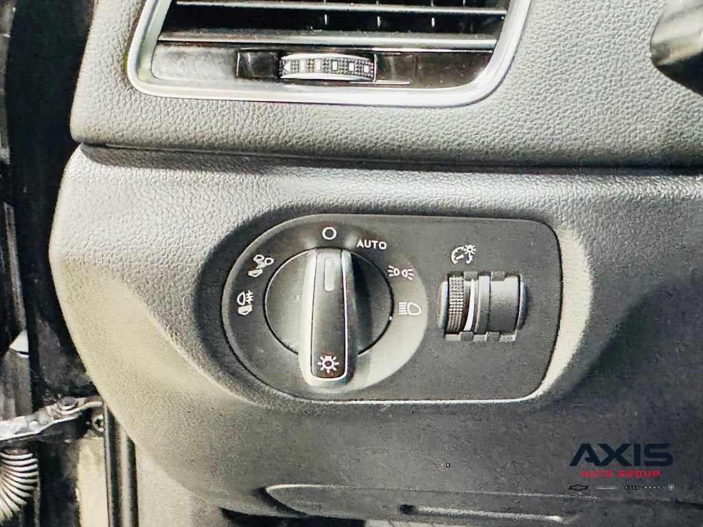 2016 Audi Q3 2.0T Premium Plus
