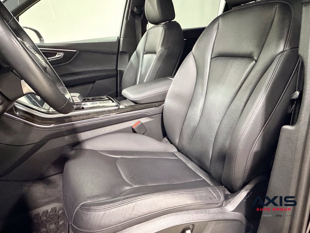 2022 Audi Q7 Premium Plus