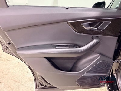 2022 Audi Q7 Premium Plus