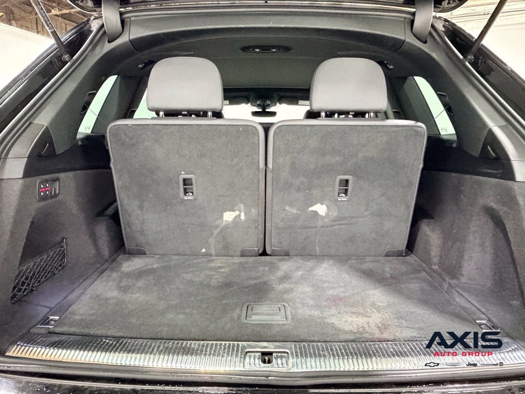 2022 Audi Q7 Premium Plus