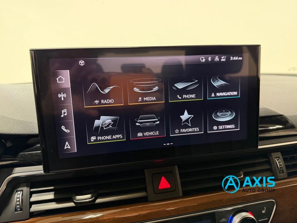 2022 Audi A4 Premium 40 TFSI quattro S tronic