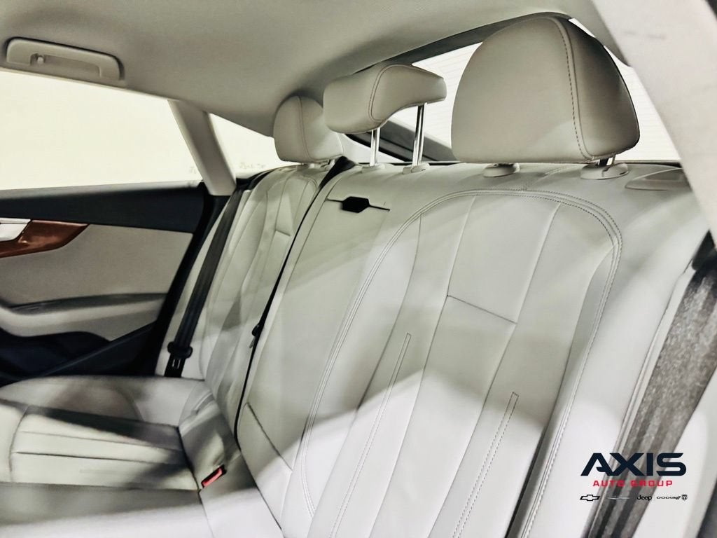 2022 Audi A5 Sportback Premium 40 TFSI quattro S tronic