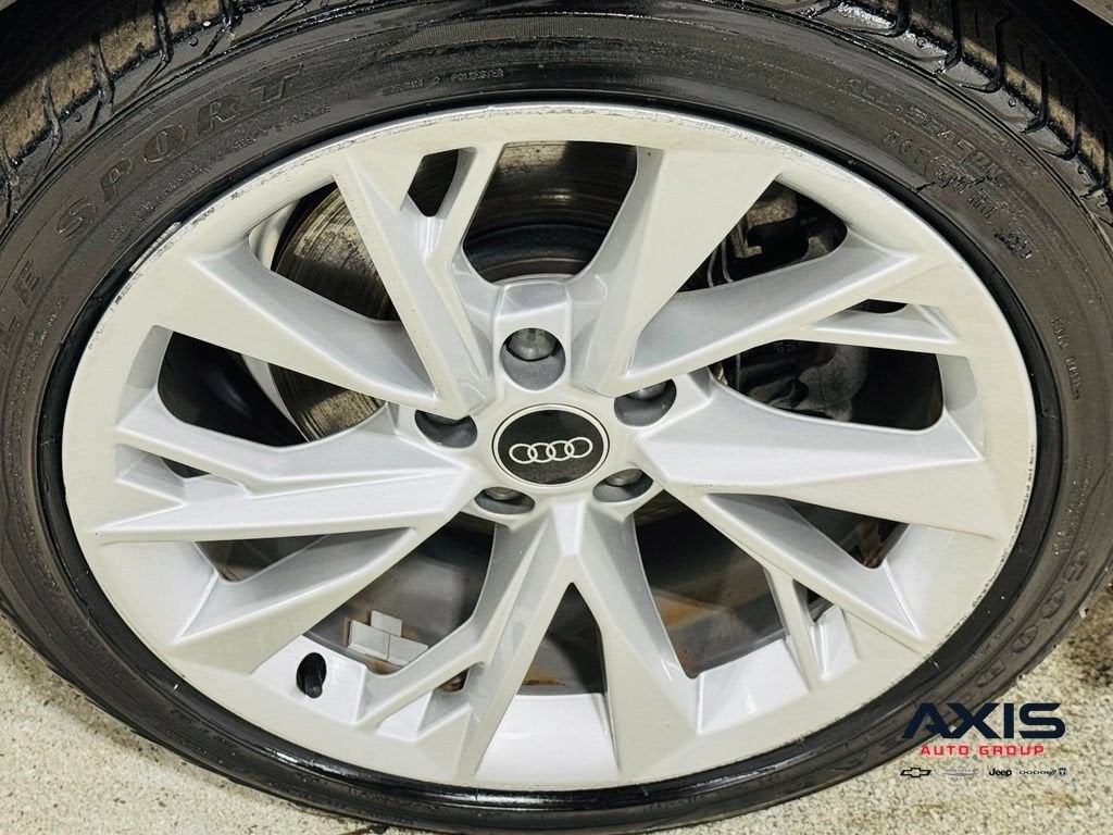2022 Audi A5 Sportback Premium 40 TFSI quattro S tronic