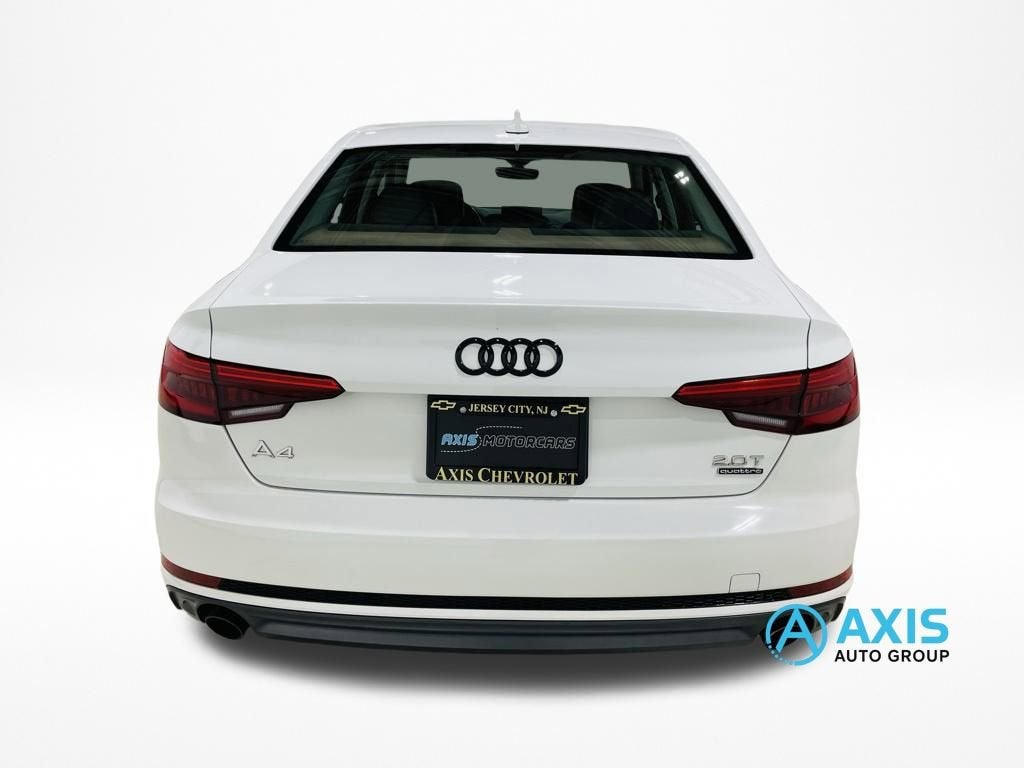 2017 Audi A4 Season of Audi Premium