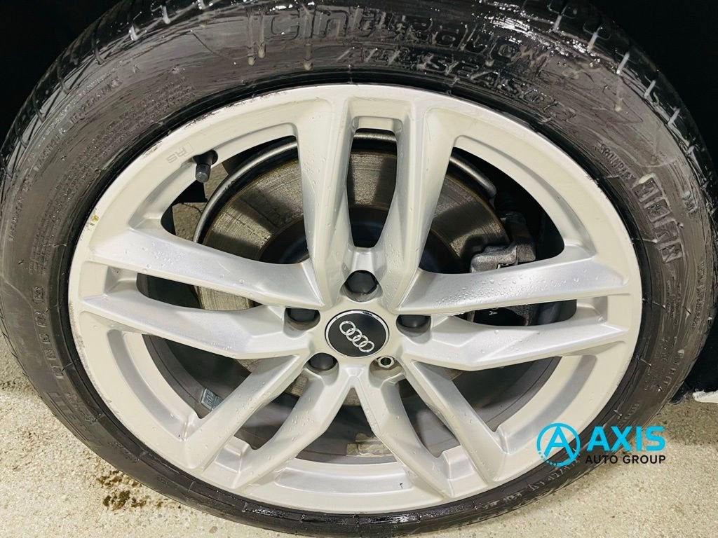 2017 Audi A4 Season of Audi Premium