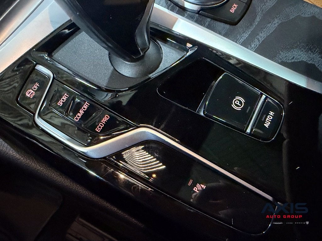 2023 BMW 530 i xDrive