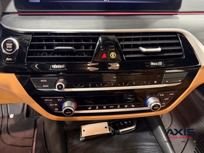 2023 BMW 530 i xDrive