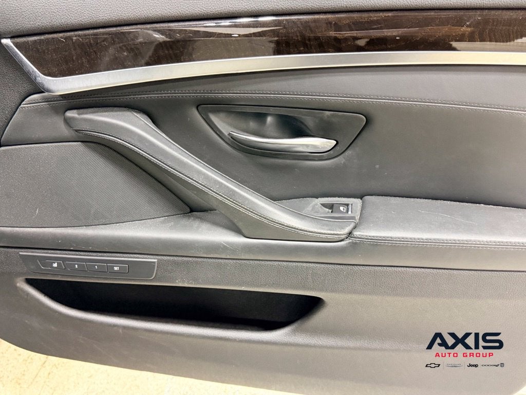 2016 BMW 5 Series 528i