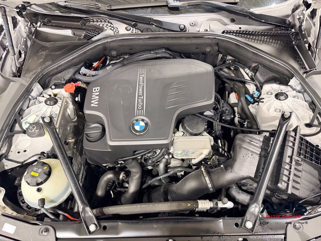 2016 BMW 5 Series 528i