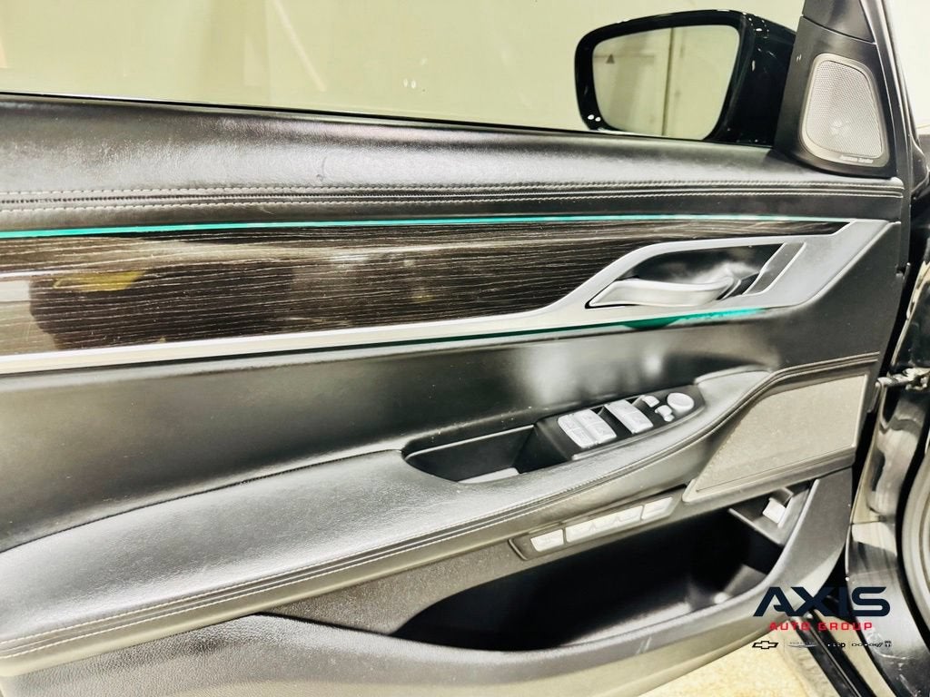 2016 BMW 750i xDrive