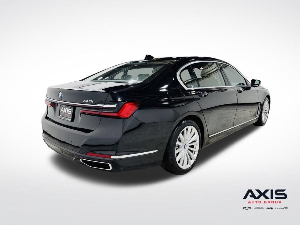 2021 BMW 740i 740i