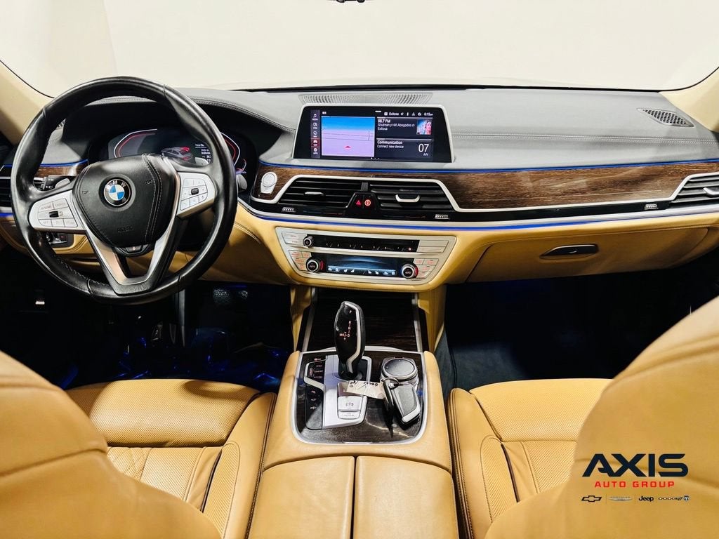 2021 BMW 740i 740i