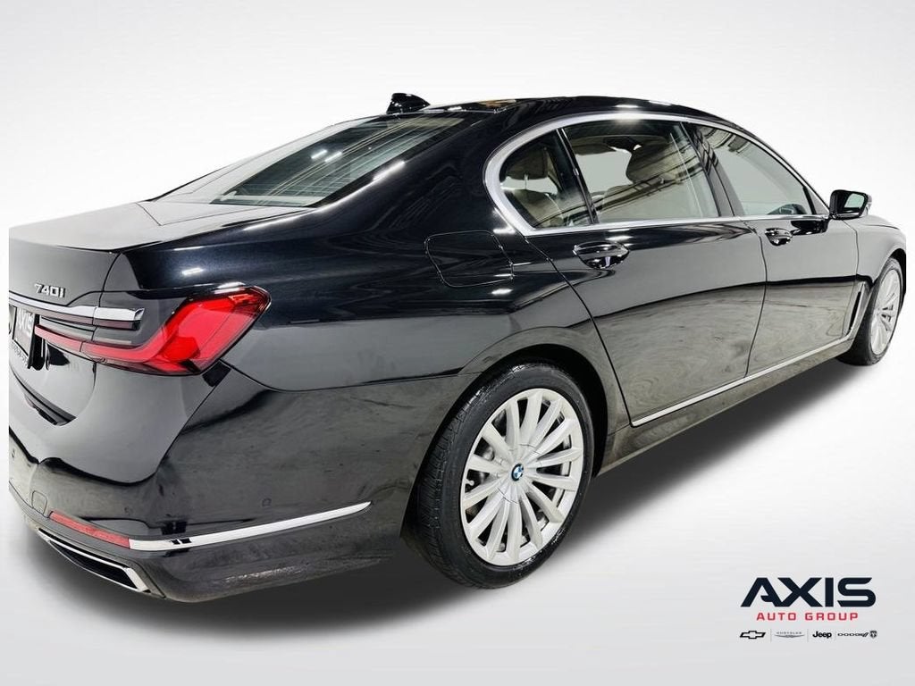 2021 BMW 740i 740i
