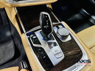 2021 BMW 740i 740i
