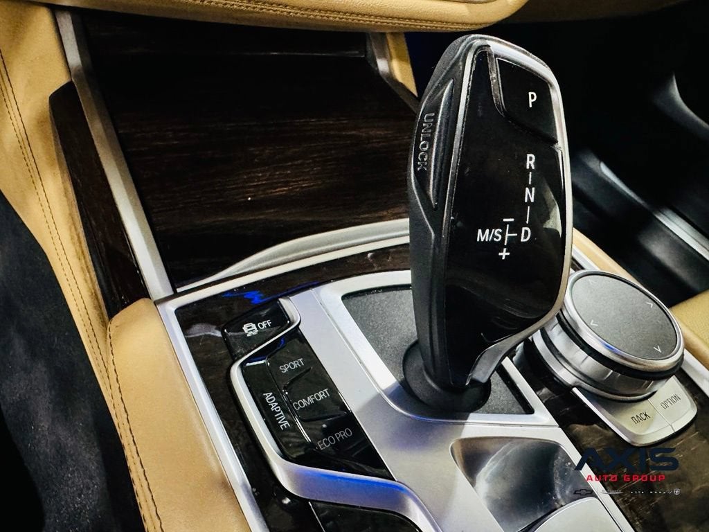2021 BMW 740i 740i