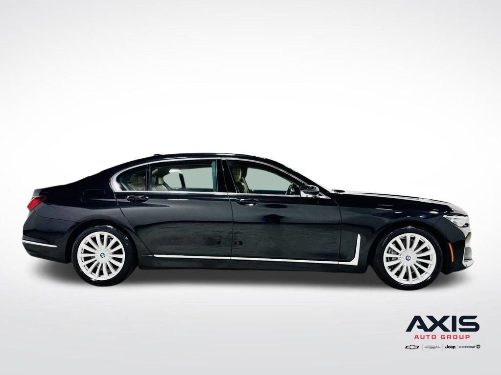 2021 BMW 740i 740i