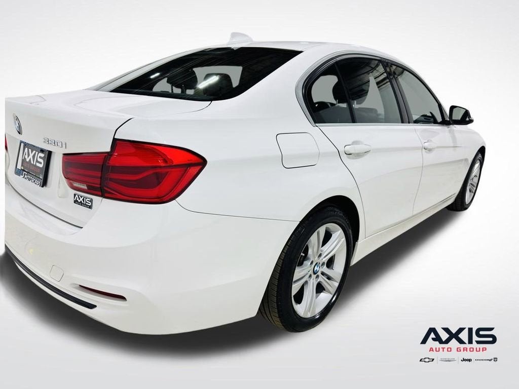 2018 BMW 330i xDrive