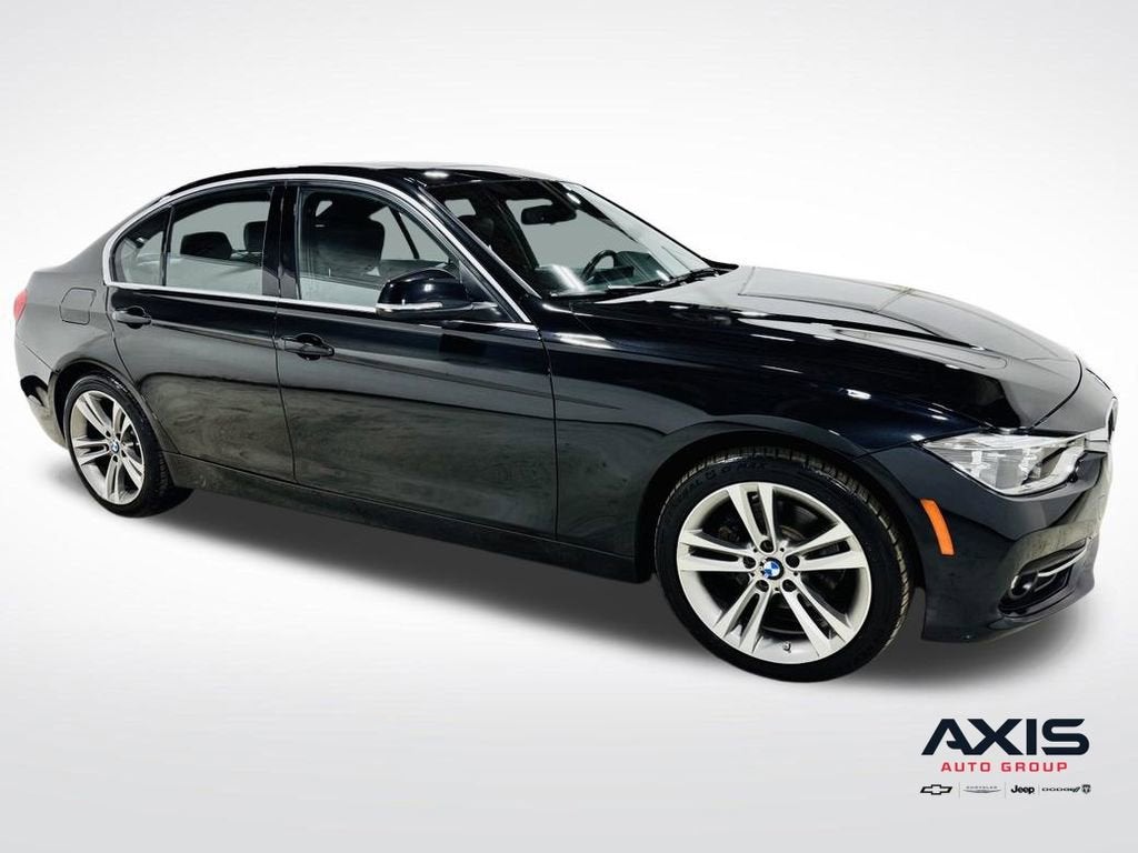2018 BMW 330i xDrive