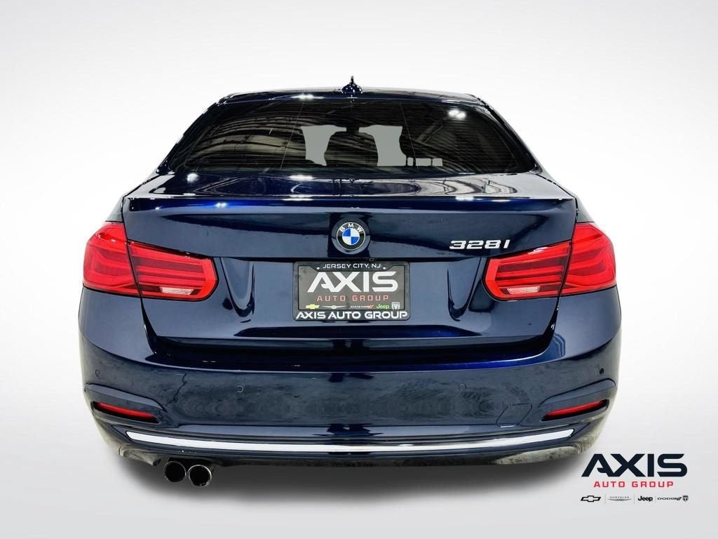 2016 BMW 328i 328i