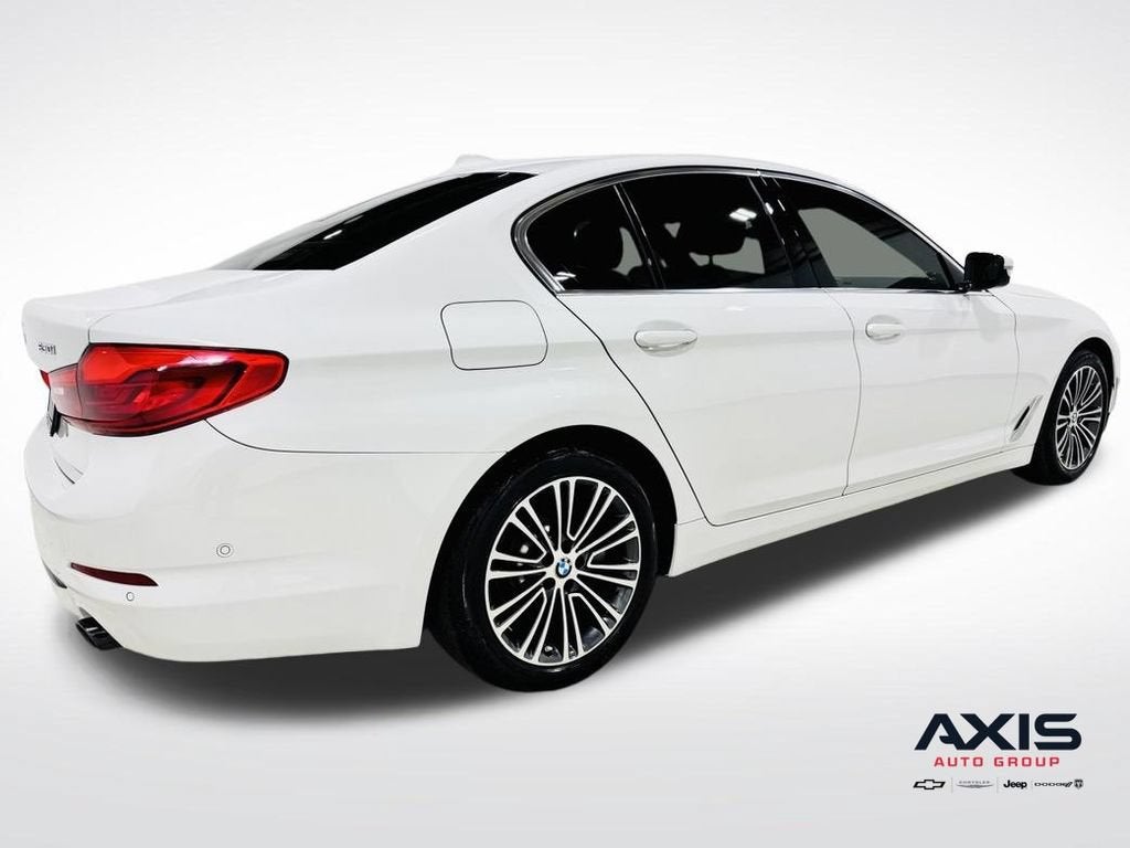 2019 BMW 530i 530i
