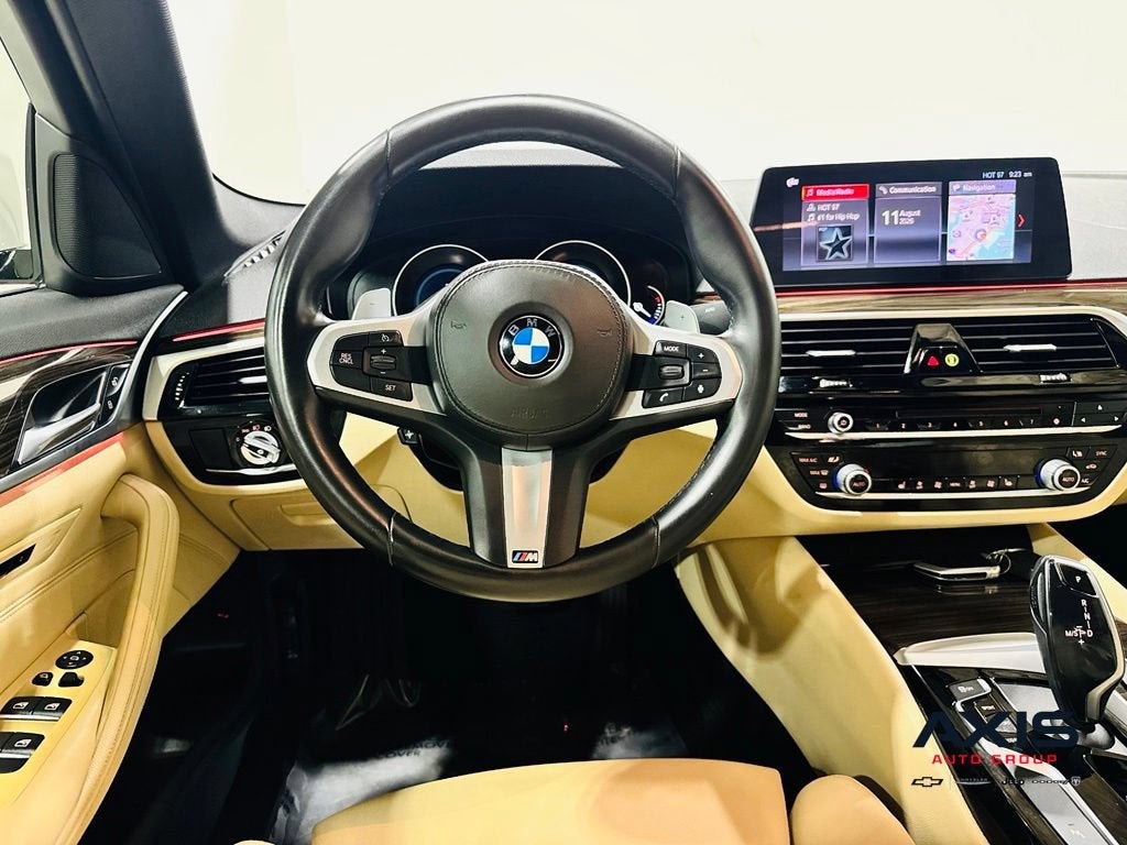 2019 BMW 530i 530i