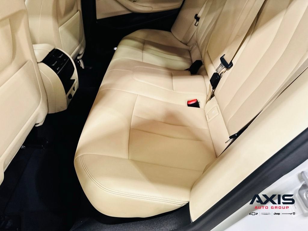 2019 BMW 530i 530i