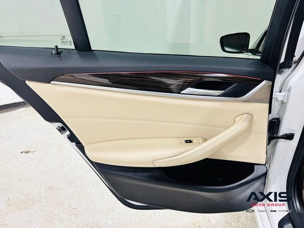 2019 BMW 530i 530i