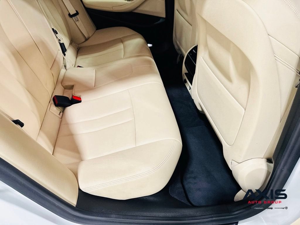 2019 BMW 530i 530i
