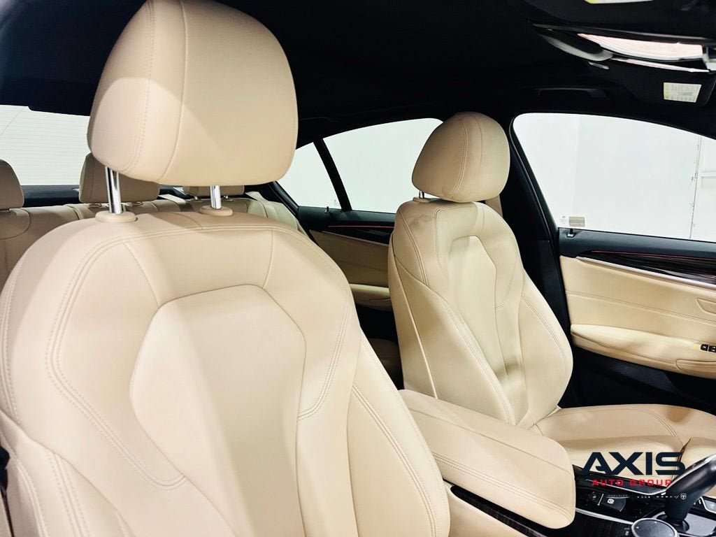 2019 BMW 530i 530i