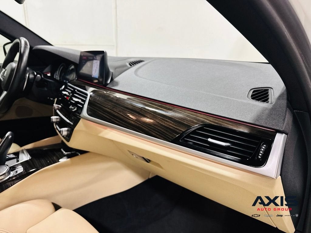 2019 BMW 530i 530i