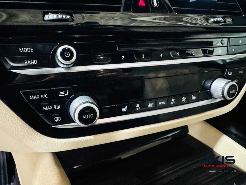 2019 BMW 530i 530i