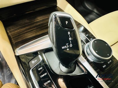 2019 BMW 530i 530i