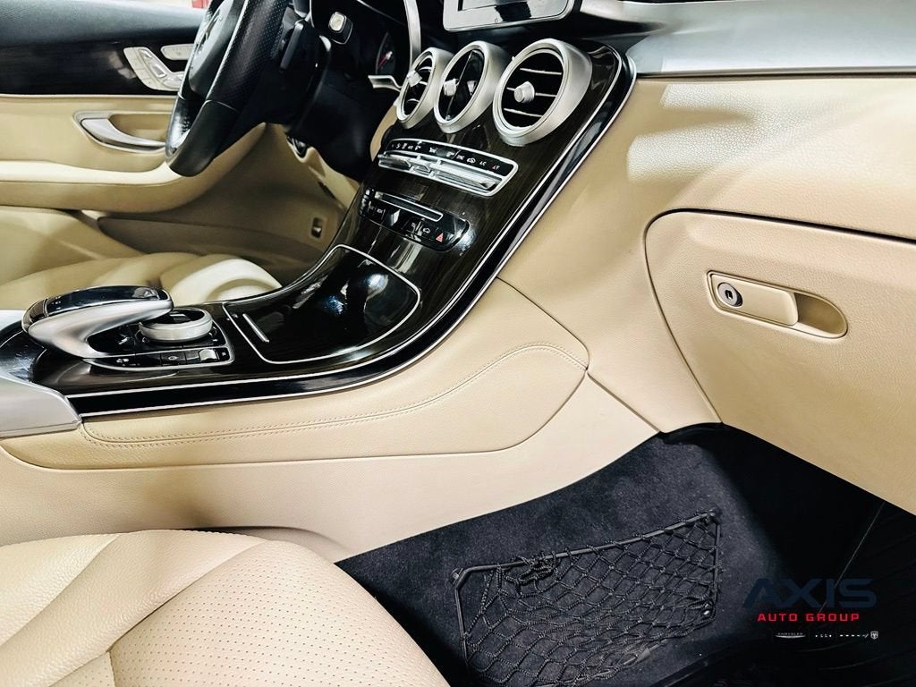 2016 Mercedes-Benz GLC 300 4MATIC®