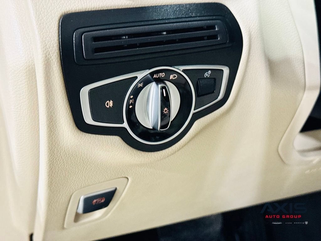 2016 Mercedes-Benz GLC 300 4MATIC®