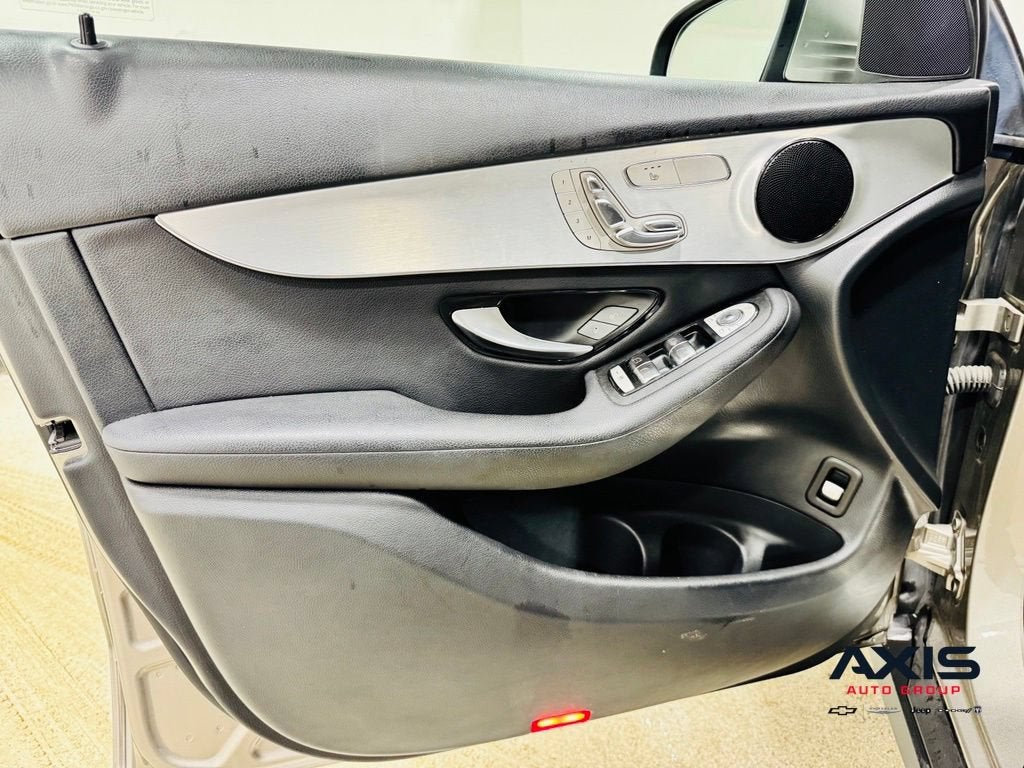 2019 Mercedes-Benz GLC 300 4MATIC®