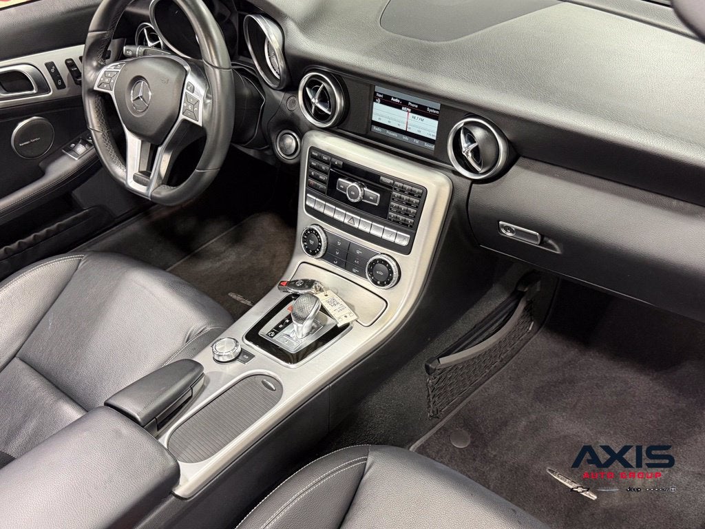 2016 Mercedes-Benz SLK 300 SLK 300