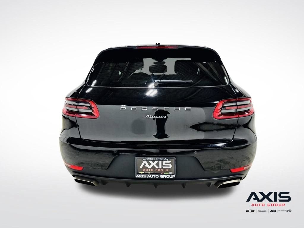 2018 Porsche Macan NA